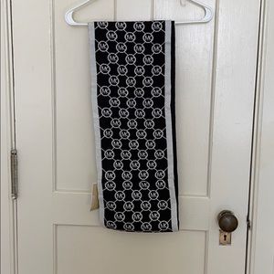 Michael Kors infinity scarf